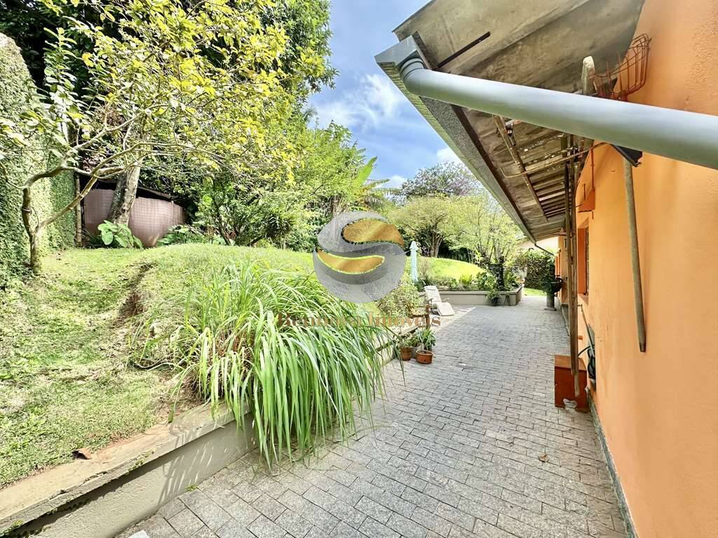 Casa, 4 quartos, 218 m² - Foto 30