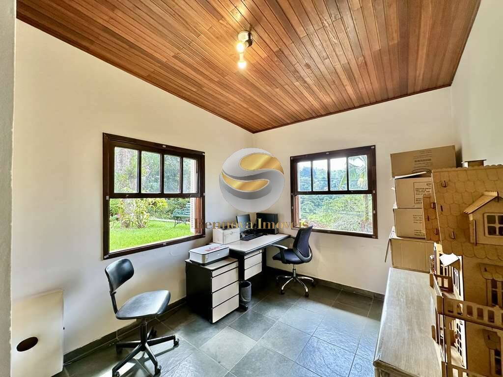 Casa, 4 quartos, 218 m² - Foto 58