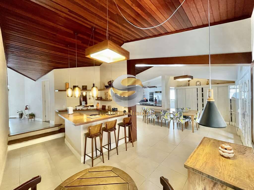 Casa de Condomínio à venda com 3 quartos, 600m² - Foto 14