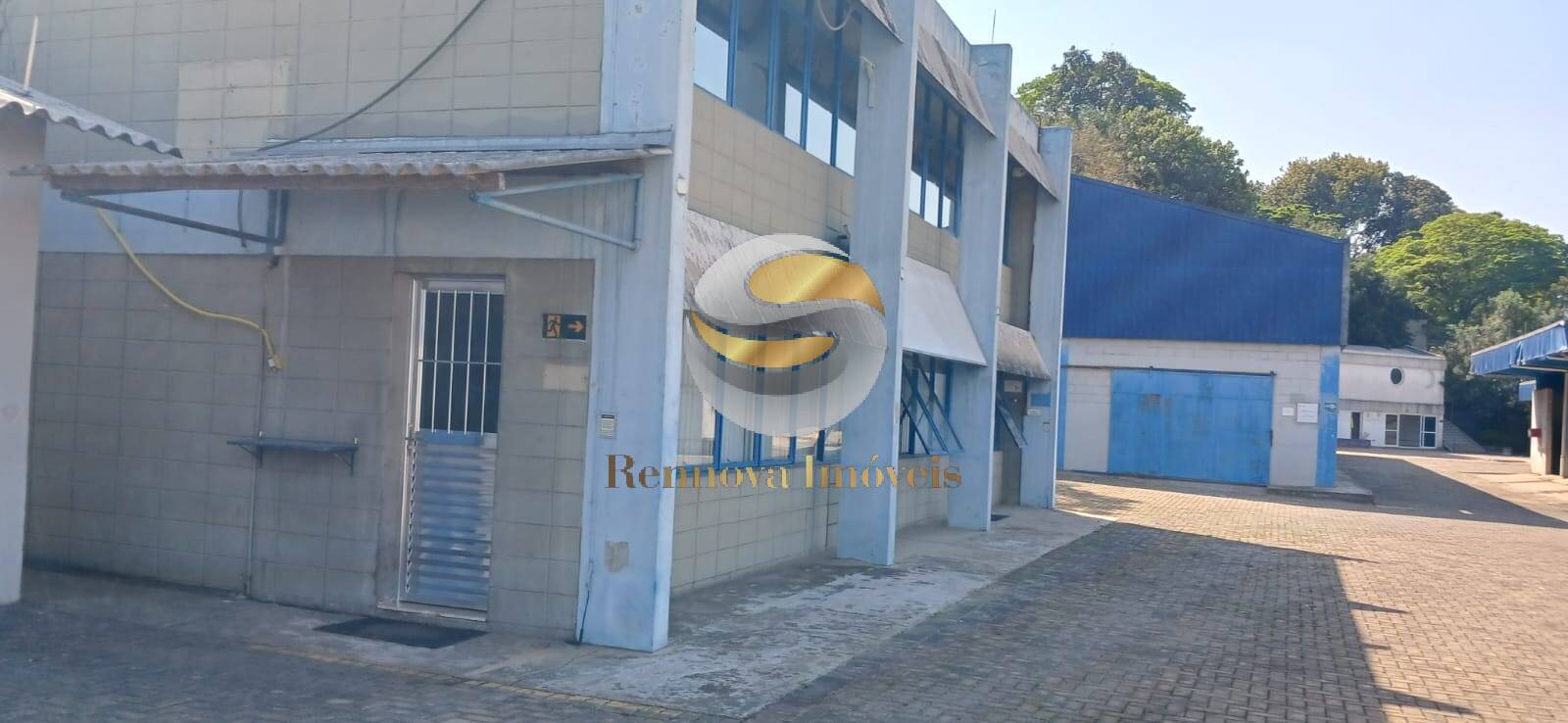 Depósito-Galpão-Armazém à venda e aluguel, 2815m² - Foto 8