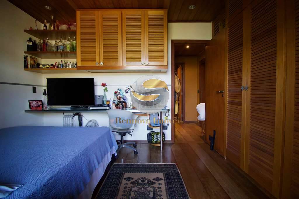 Casa de Condomínio à venda com 7 quartos, 628m² - Foto 33