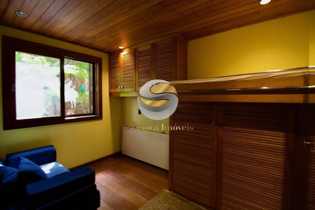 Casa de Condomínio à venda com 7 quartos, 628m² - Foto 37