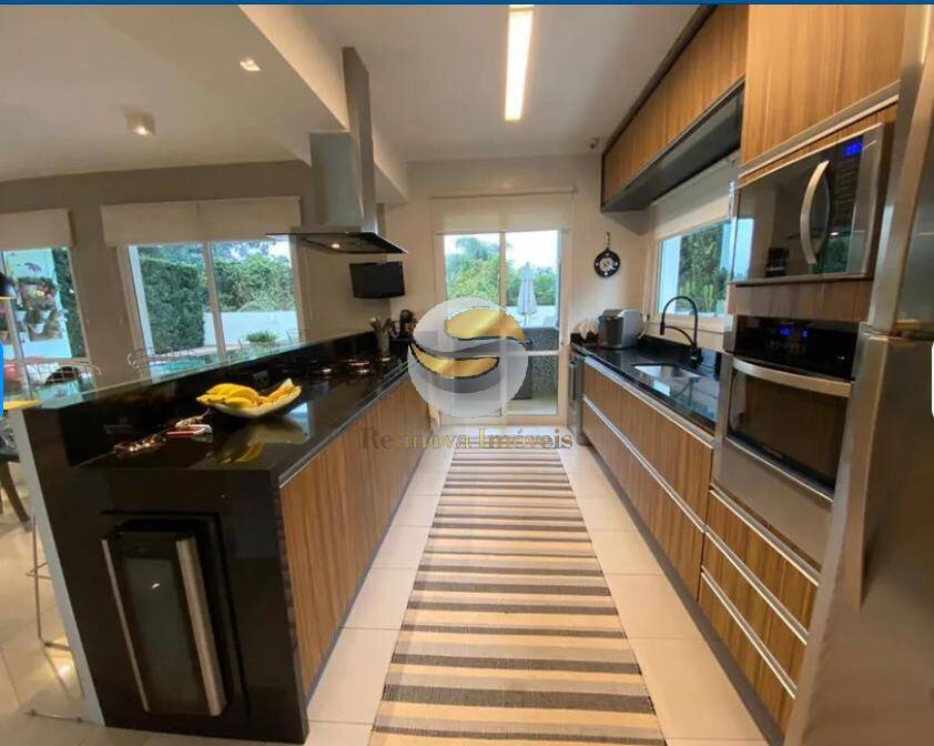 Casa de Condomínio à venda com 4 quartos, 255m² - Foto 12