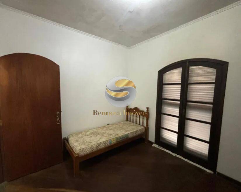 Casa de Condomínio para alugar com 4 quartos, 250m² - Foto 16
