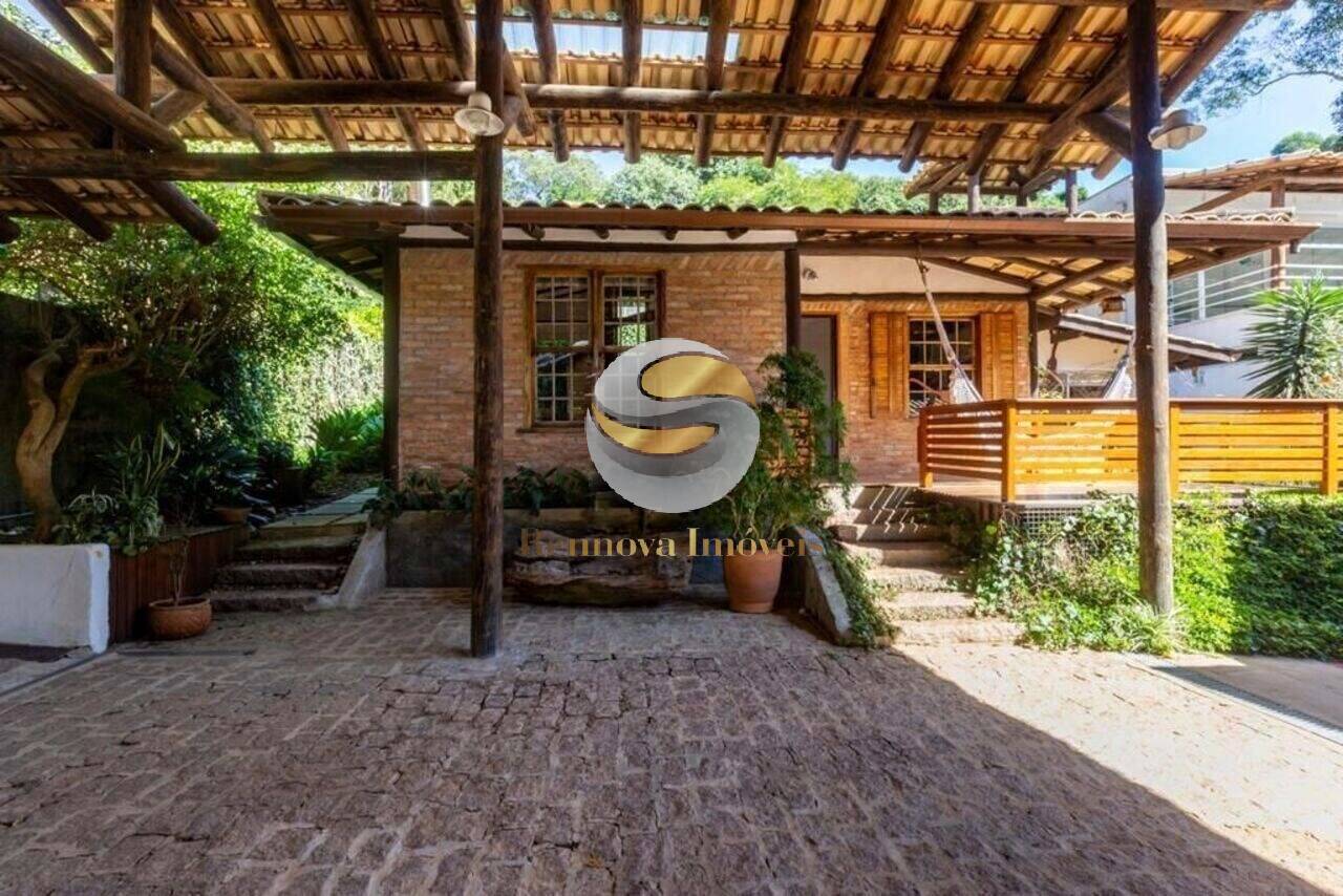 Casa de Condomínio à venda e aluguel com 3 quartos, 450m² - Foto 8