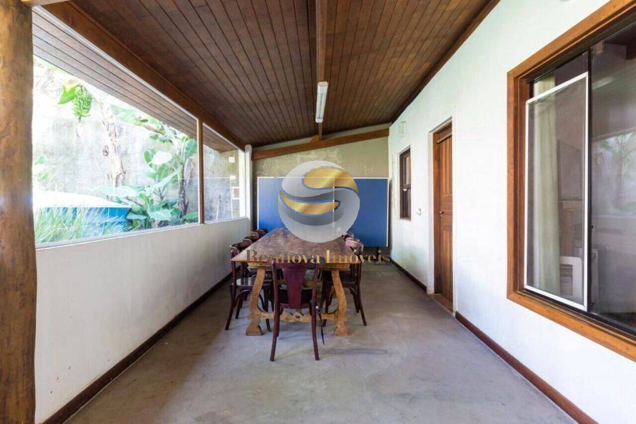 Casa de Condomínio à venda e aluguel com 3 quartos, 450m² - Foto 10