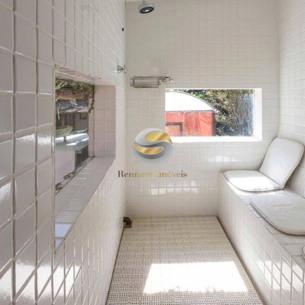Casa de Condomínio à venda e aluguel com 3 quartos, 450m² - Foto 33