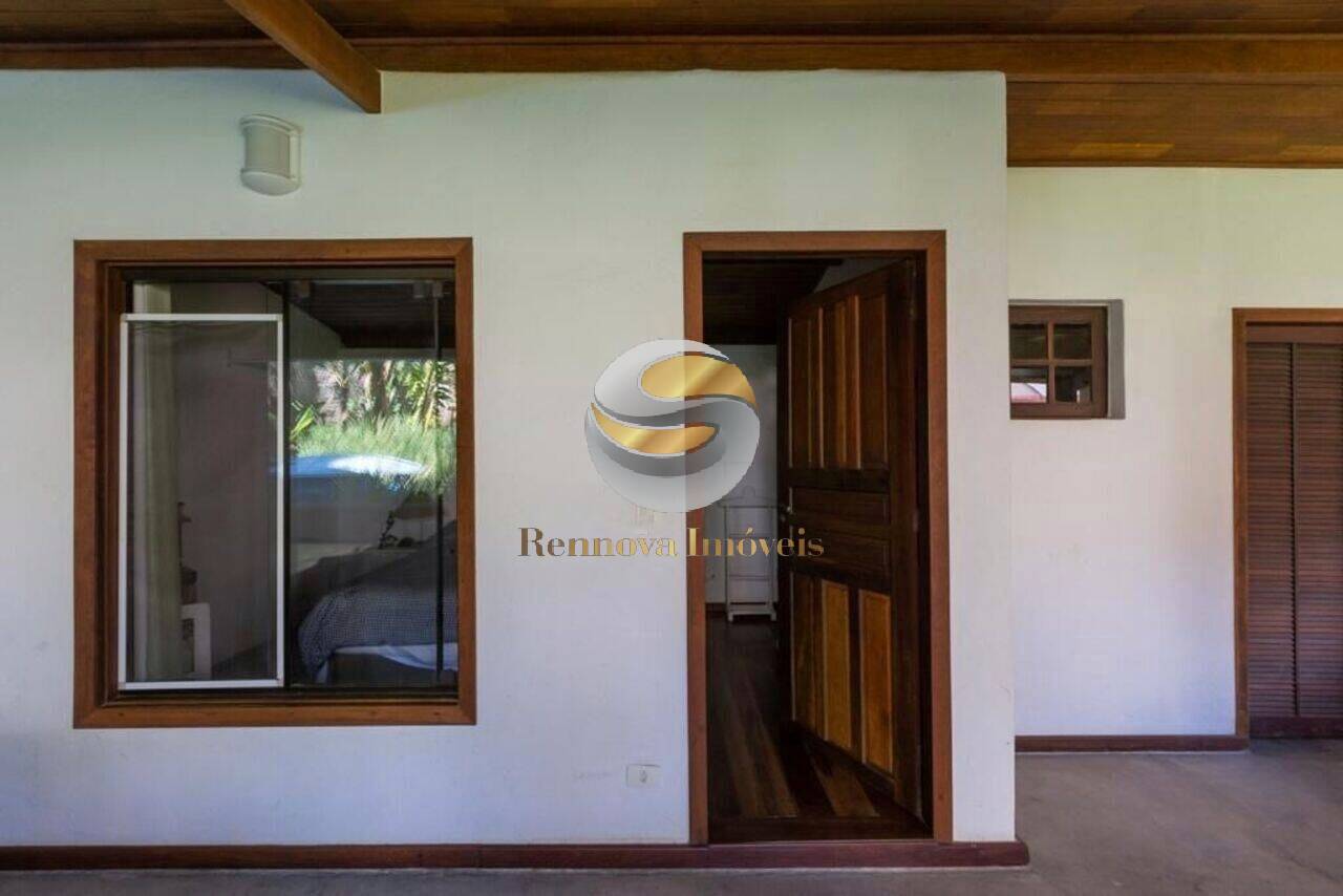 Casa de Condomínio à venda e aluguel com 3 quartos, 450m² - Foto 37