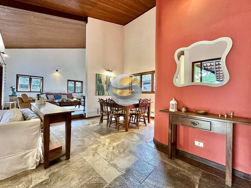 Casa à venda com 4 quartos, 359m² - Foto 8