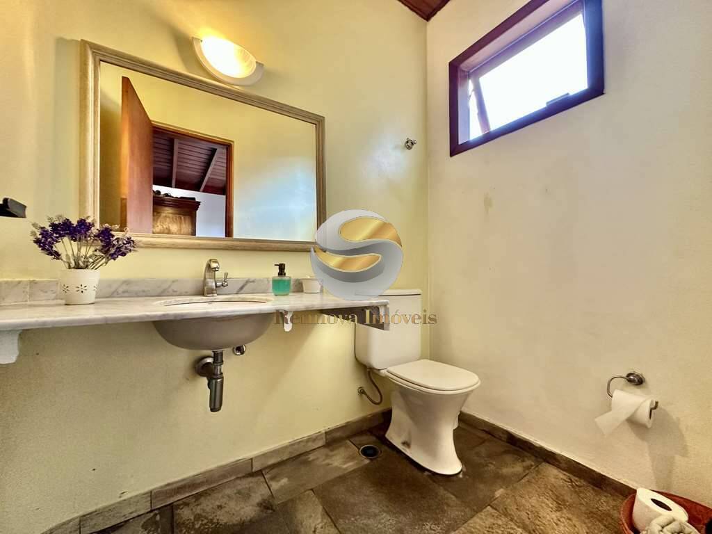 Casa à venda com 4 quartos, 359m² - Foto 13