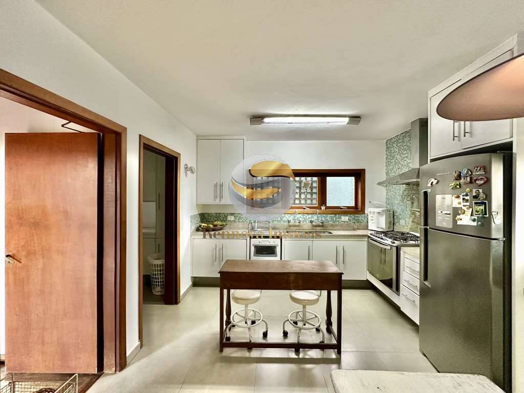 Casa à venda com 4 quartos, 359m² - Foto 16