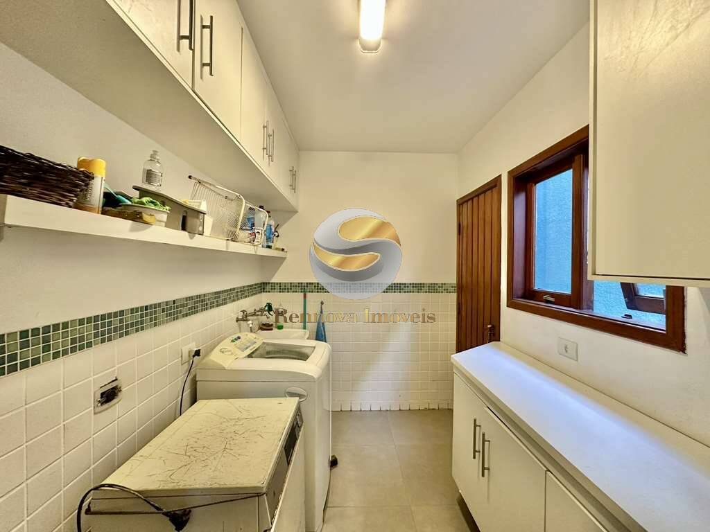 Casa à venda com 4 quartos, 359m² - Foto 15