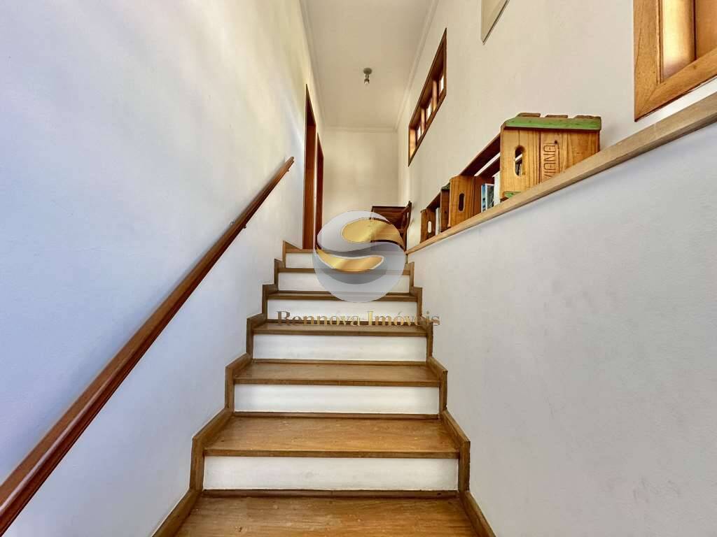 Casa à venda com 4 quartos, 359m² - Foto 22