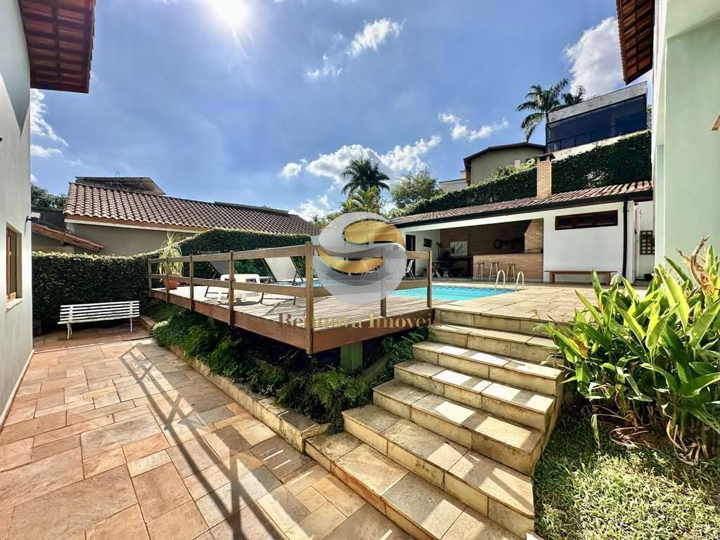 Casa à venda com 4 quartos, 359m² - Foto 27