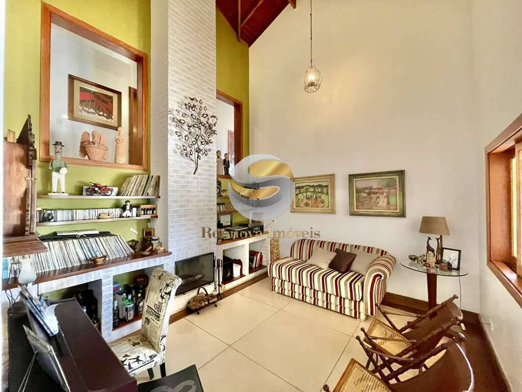 Casa de Condomínio à venda com 4 quartos, 540m² - Foto 32