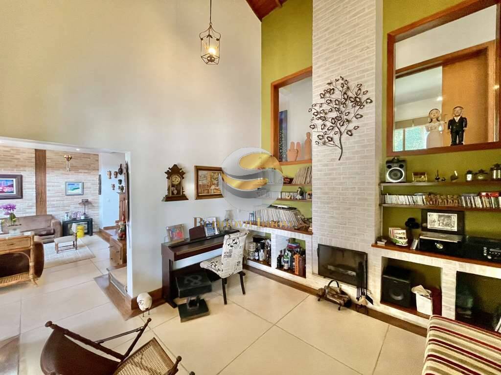 Casa de Condomínio à venda com 4 quartos, 540m² - Foto 33