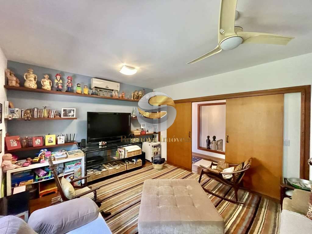 Casa de Condomínio à venda com 4 quartos, 540m² - Foto 53