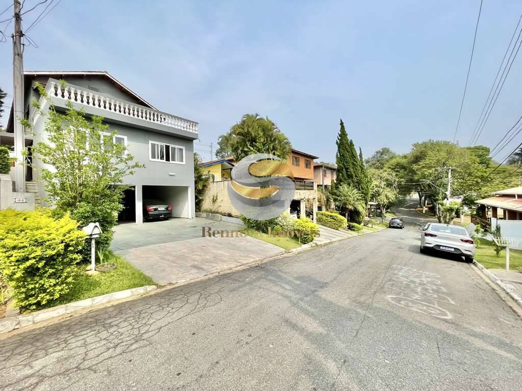 Casa de Condomínio à venda com 4 quartos, 320m² - Foto 1