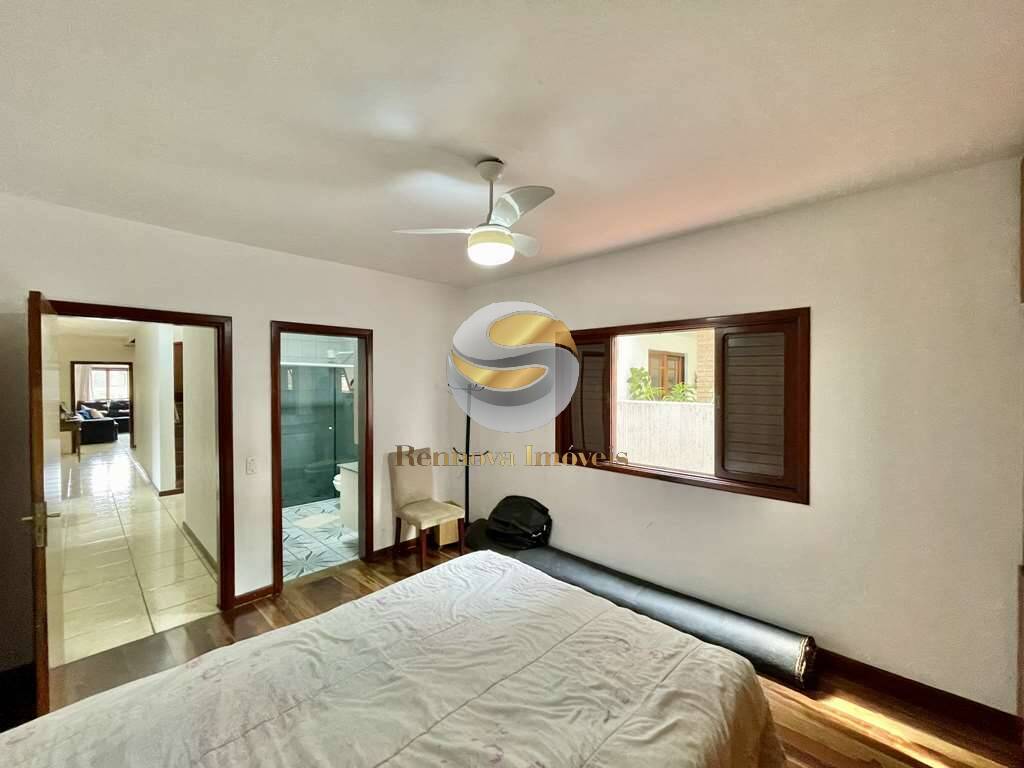 Casa de Condomínio à venda com 4 quartos, 320m² - Foto 13