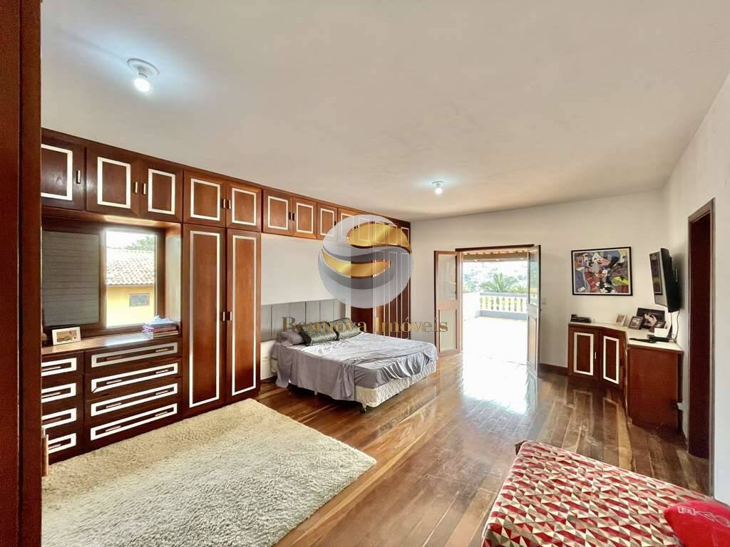 Casa de Condomínio à venda com 4 quartos, 320m² - Foto 23