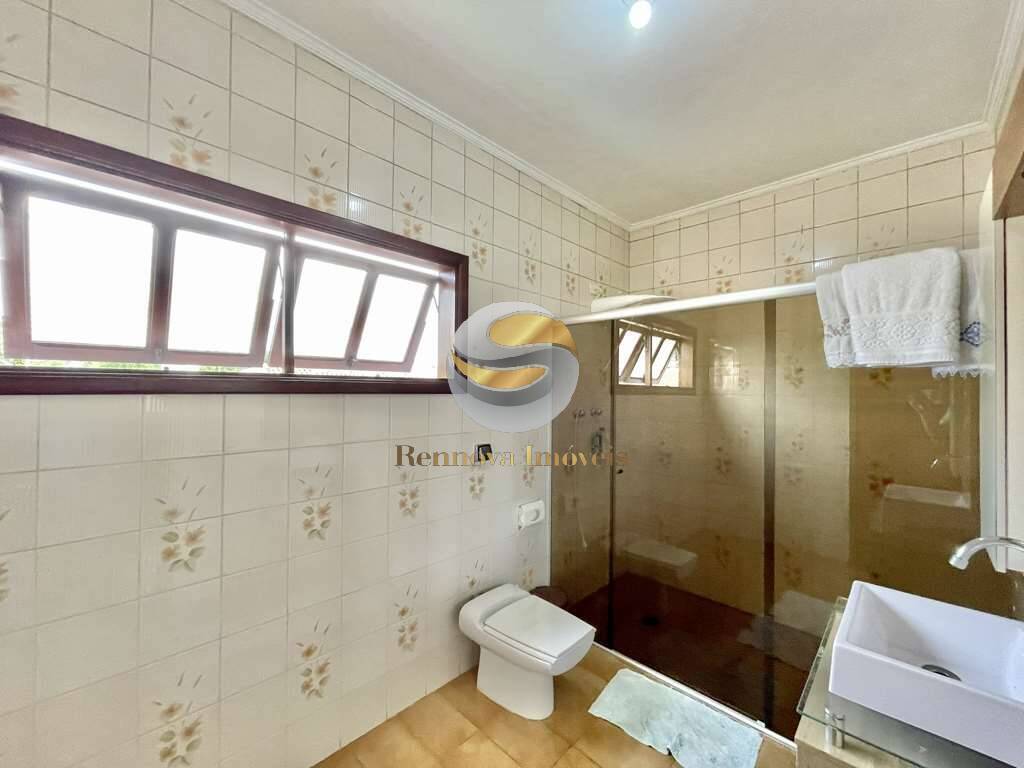 Casa de Condomínio à venda com 4 quartos, 320m² - Foto 32