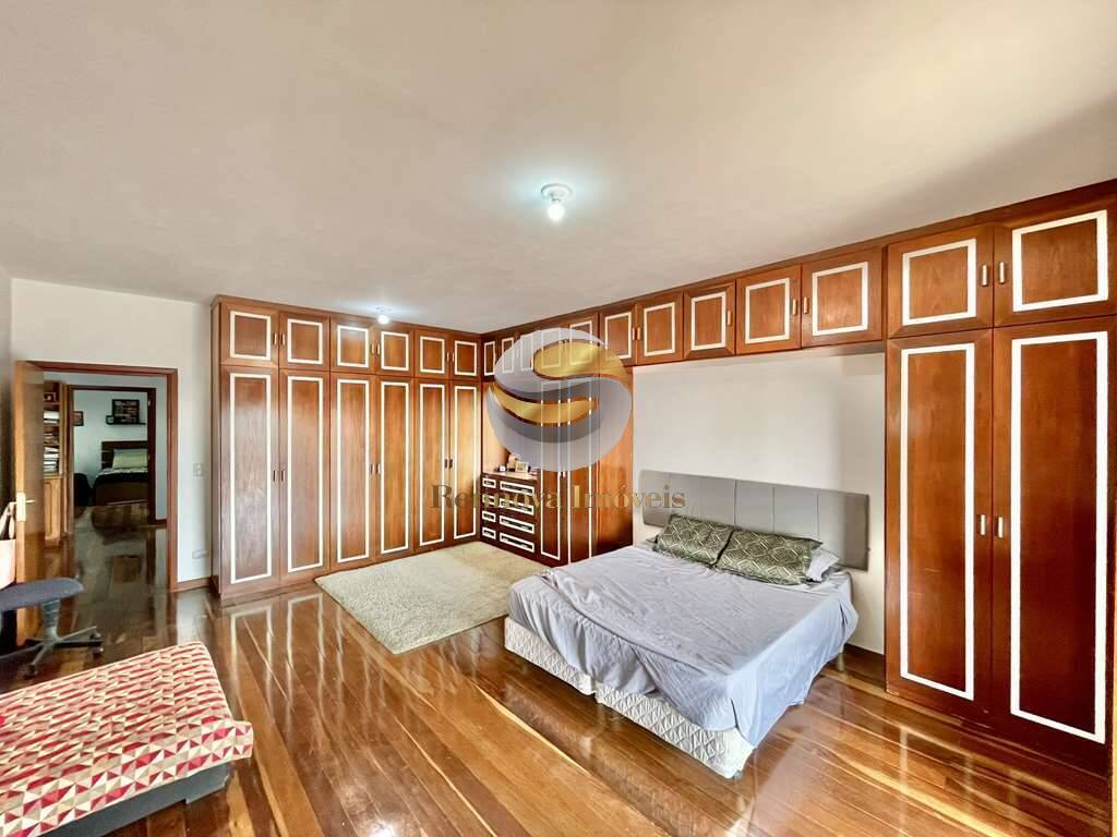 Casa de Condomínio à venda com 4 quartos, 320m² - Foto 27