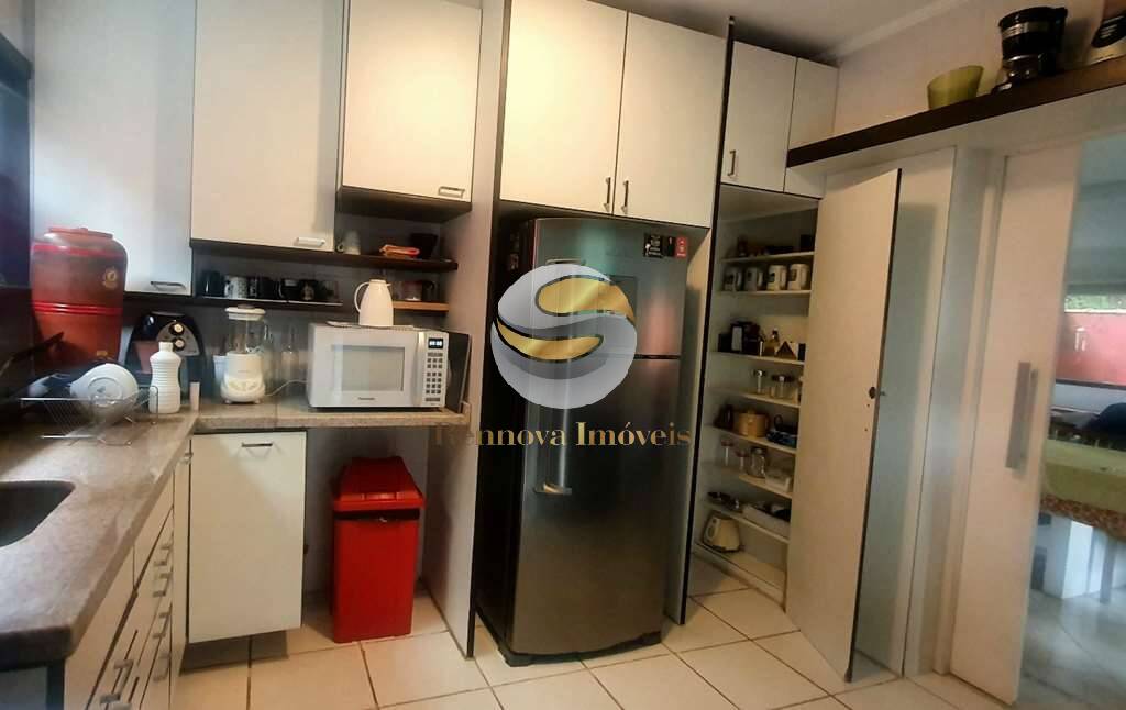 Casa de Condomínio à venda com 4 quartos, 442m² - Foto 18