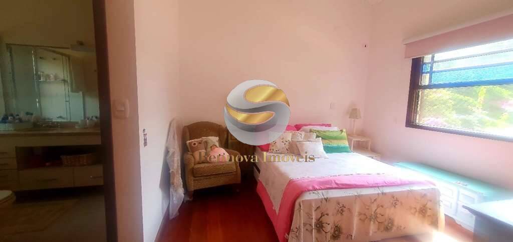 Casa de Condomínio à venda com 4 quartos, 442m² - Foto 48