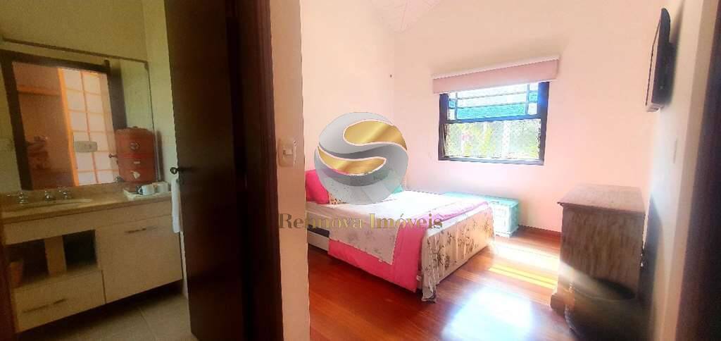 Casa de Condomínio à venda com 4 quartos, 442m² - Foto 49