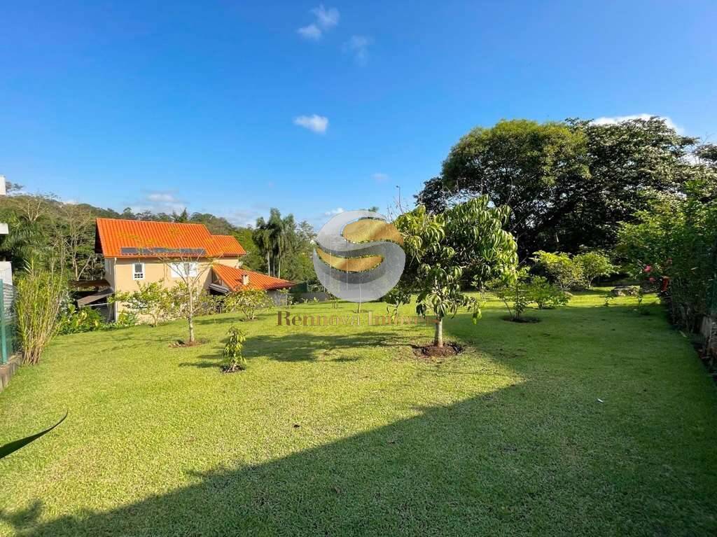 Casa de Condomínio à venda com 3 quartos, 300m² - Foto 9