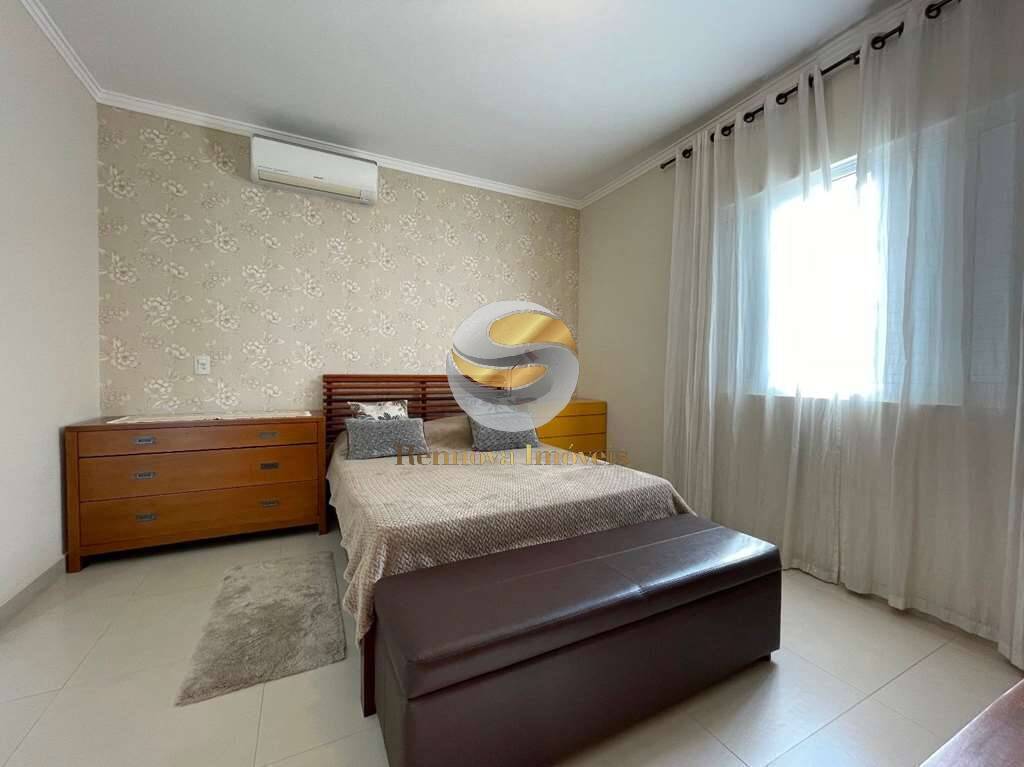 Casa de Condomínio à venda com 3 quartos, 300m² - Foto 24
