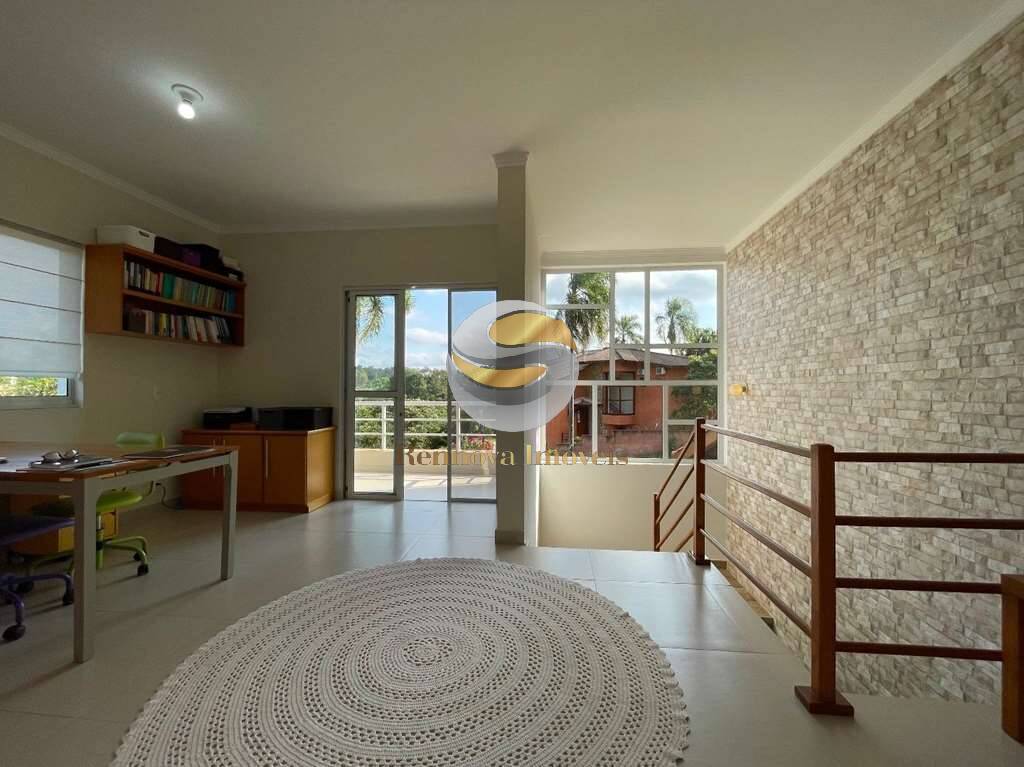 Casa de Condomínio à venda com 3 quartos, 300m² - Foto 43