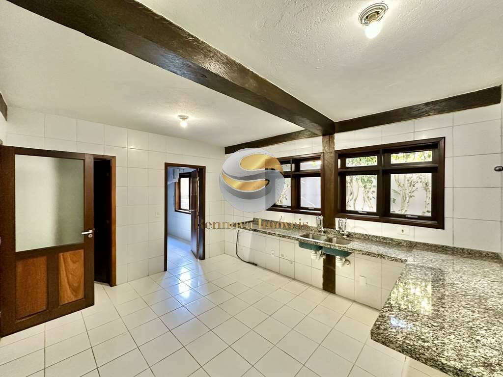 Casa de Condomínio à venda com 5 quartos, 321m² - Foto 9