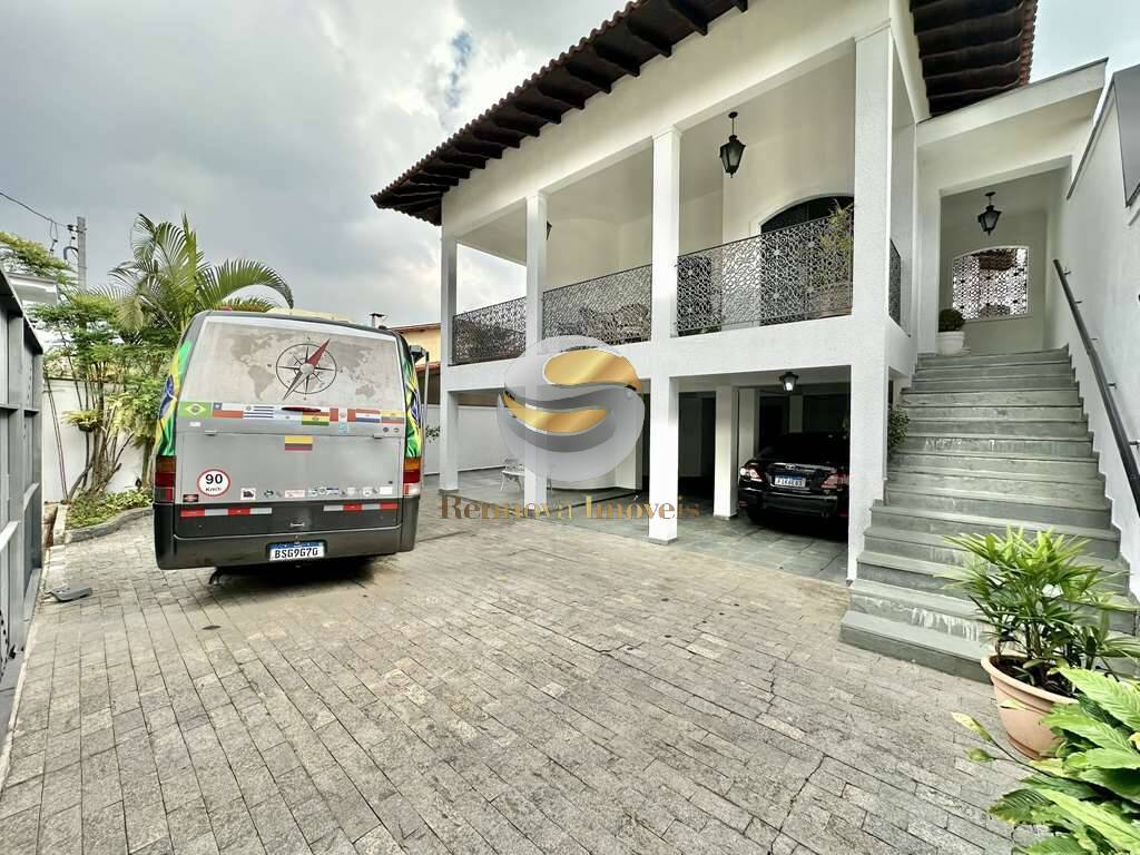Casa à venda com 4 quartos, 432m² - Foto 2
