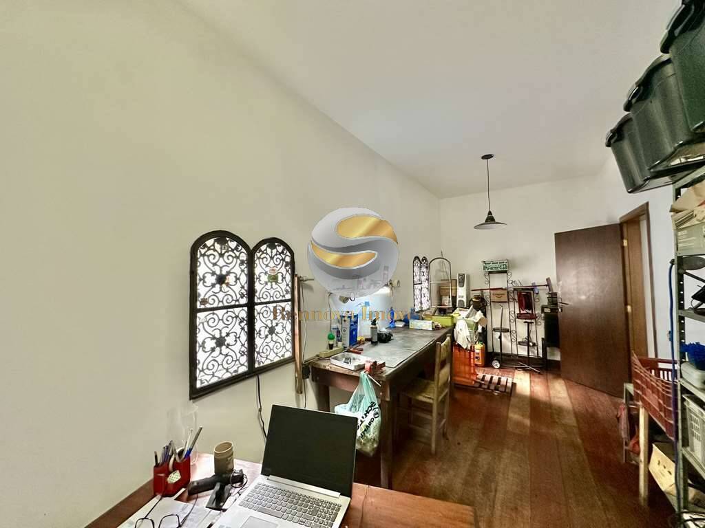 Casa à venda com 4 quartos, 432m² - Foto 9
