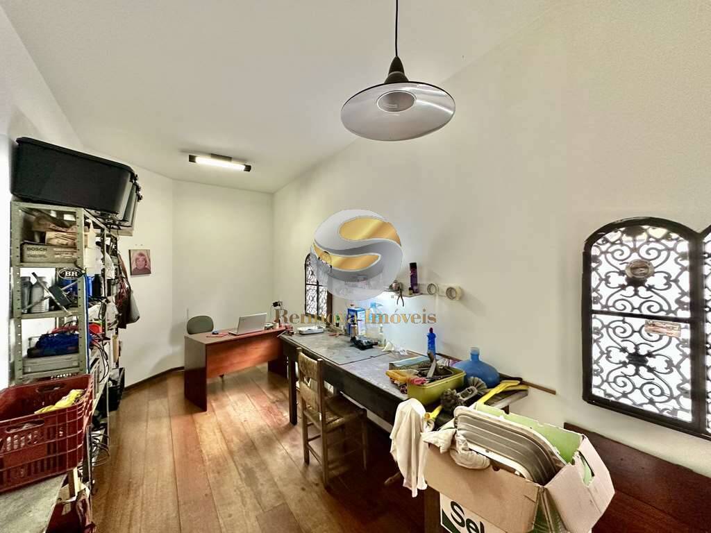 Casa à venda com 4 quartos, 432m² - Foto 12