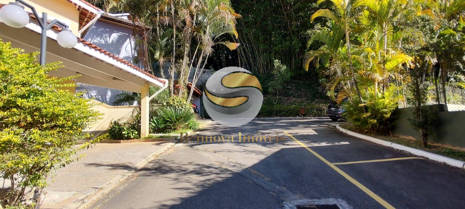 Casa de Condomínio à venda com 3 quartos, 268m² - Foto 4