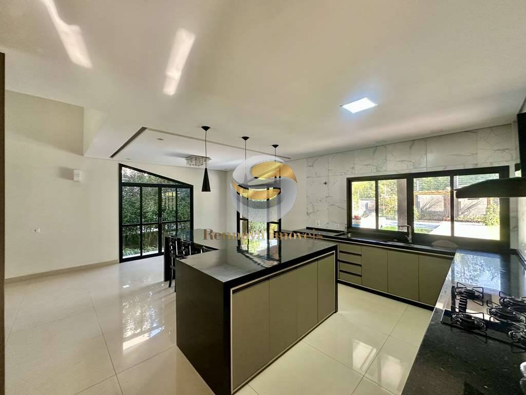 Casa de Condomínio à venda com 4 quartos, 360m² - Foto 5