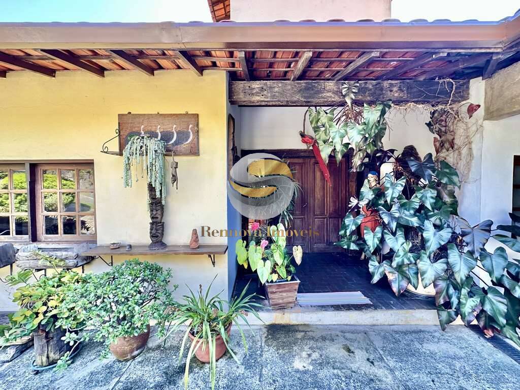 Casa à venda com 5 quartos, 368m² - Foto 8