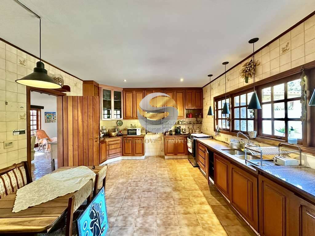 Casa à venda com 5 quartos, 368m² - Foto 43