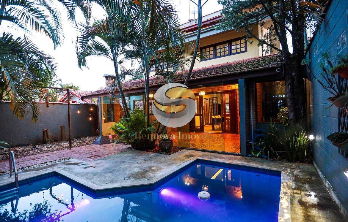 Casa, 3 quartos, 350 m² - Foto 1