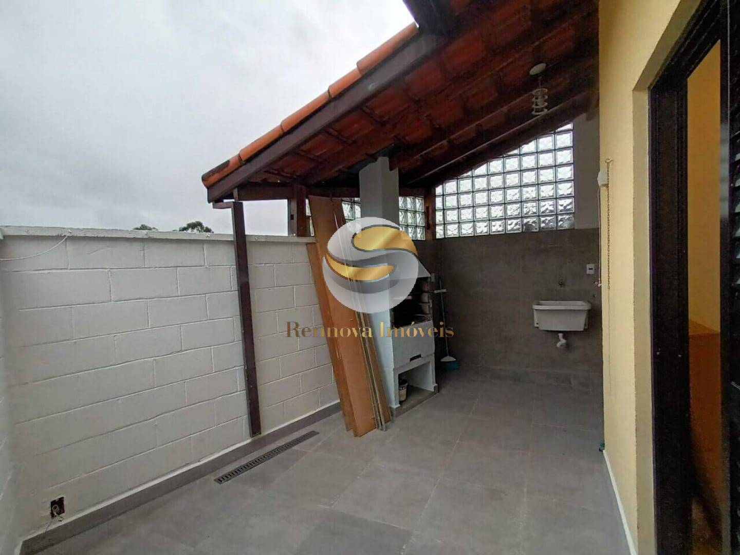 Casa de Condomínio para alugar com 3 quartos, 87m² - Foto 11