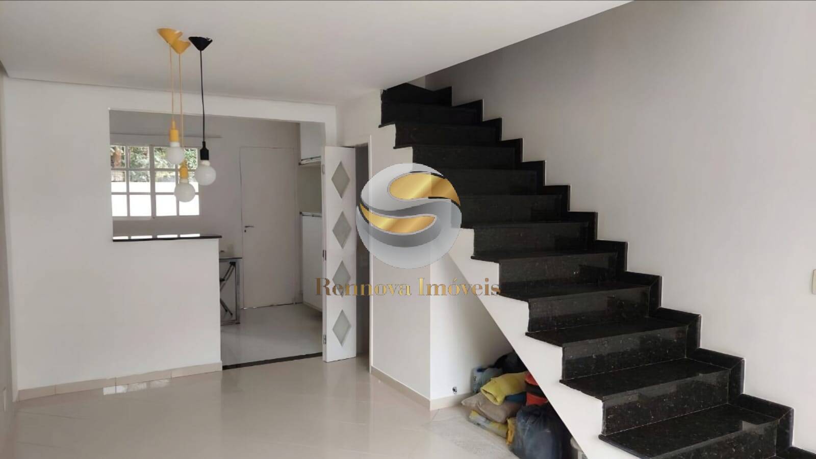 Casa de Condomínio à venda com 2 quartos, 65m² - Foto 2