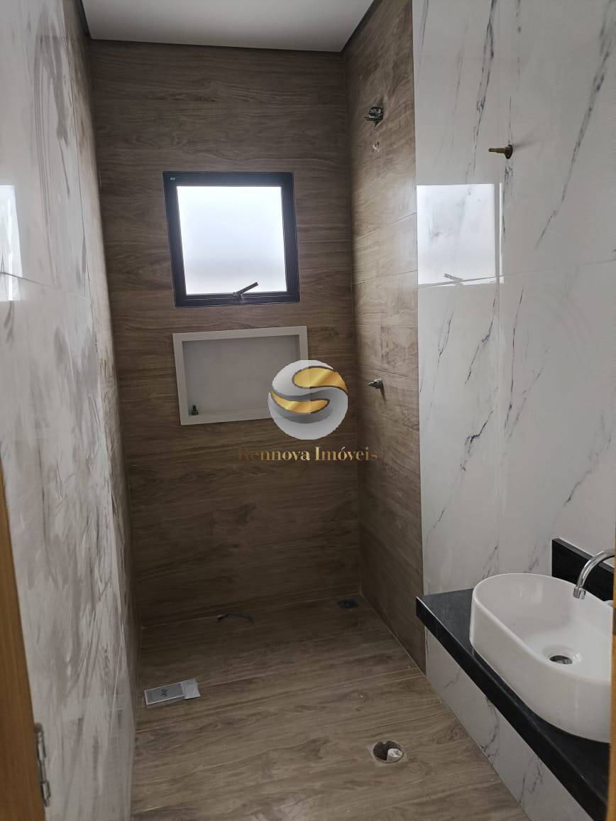 Casa à venda com 3 quartos, 100m² - Foto 5