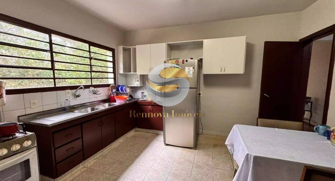 Casa, 4 quartos, 260 m² - Foto 16