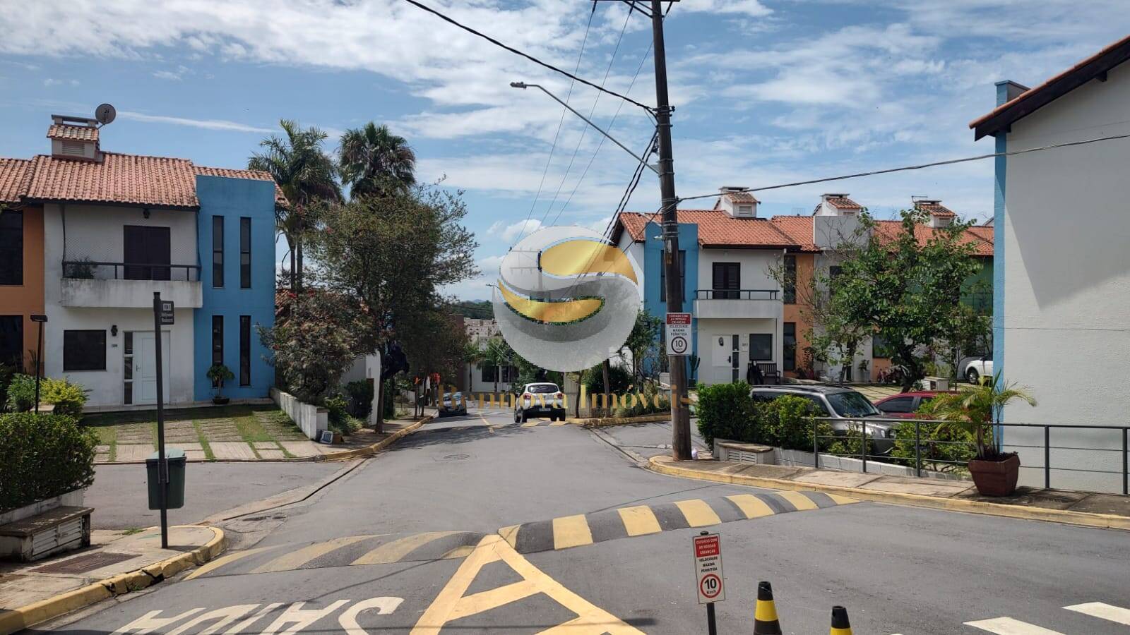 Casa de Condomínio para alugar com 3 quartos, 87m² - Foto 28