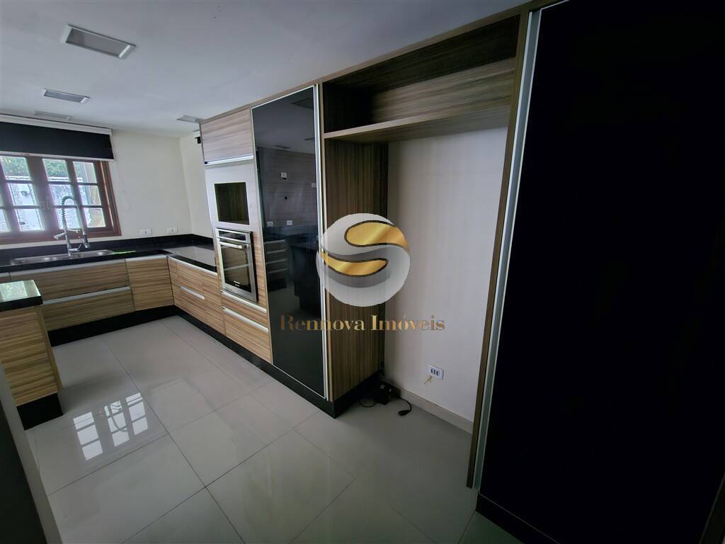 Casa de Condomínio à venda com 4 quartos, 404m² - Foto 6