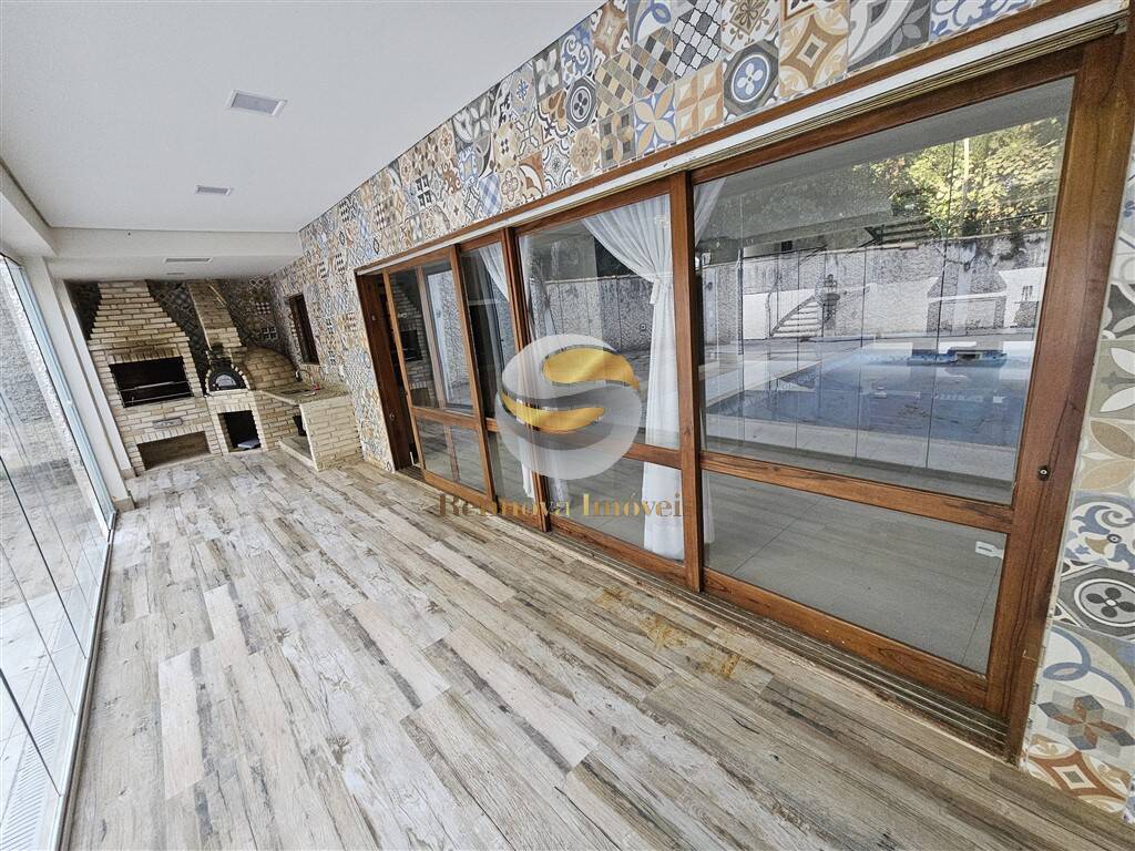 Casa de Condomínio à venda com 4 quartos, 404m² - Foto 47