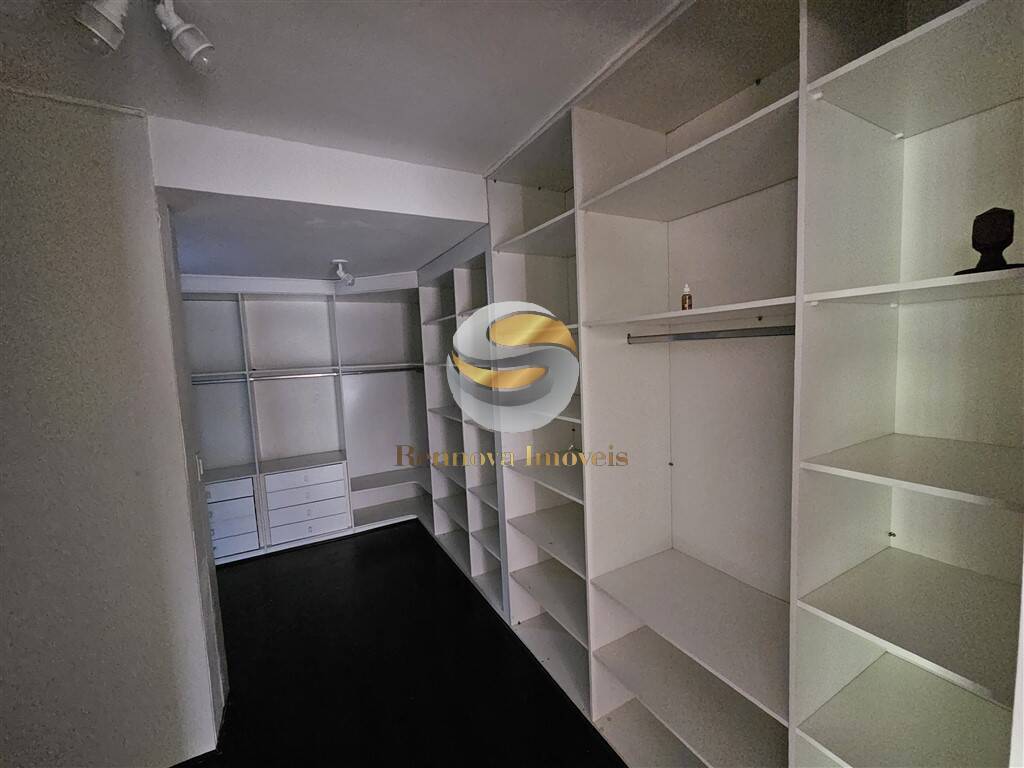 Casa de Condomínio à venda com 4 quartos, 404m² - Foto 42