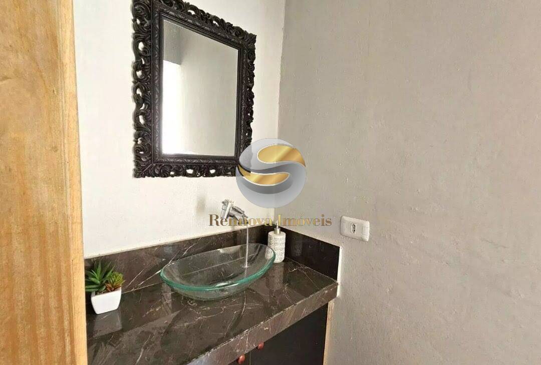 Casa, 3 quartos, 245 m² - Foto 22